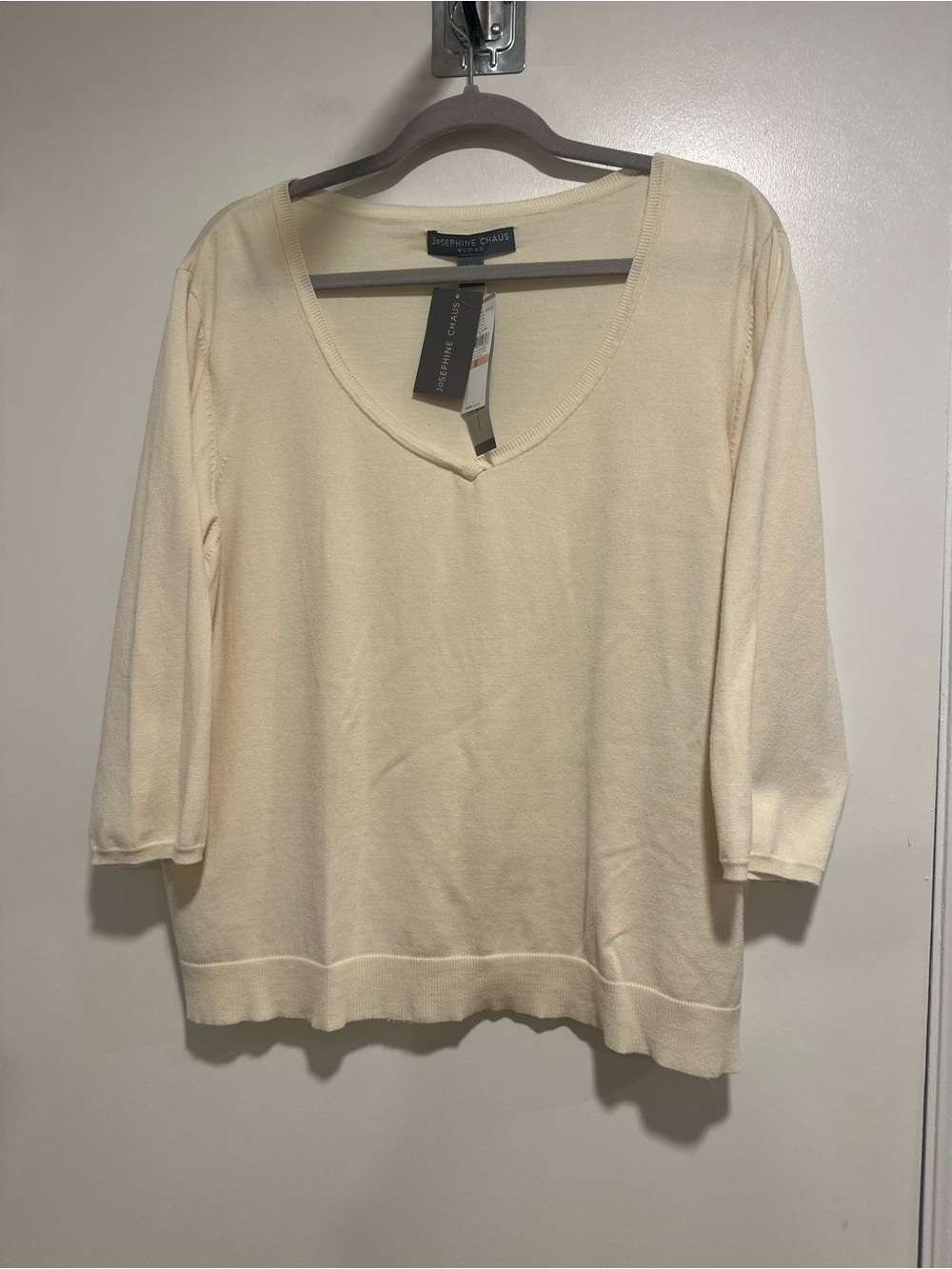 NWT Josephine Chaus Sz2X lightweight Ivory silk blend Vneck 3/4 length sleeve